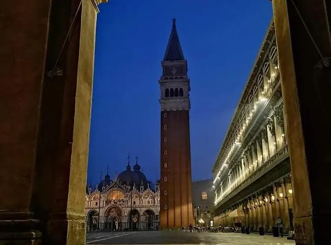 Castello Affittacamere 3*